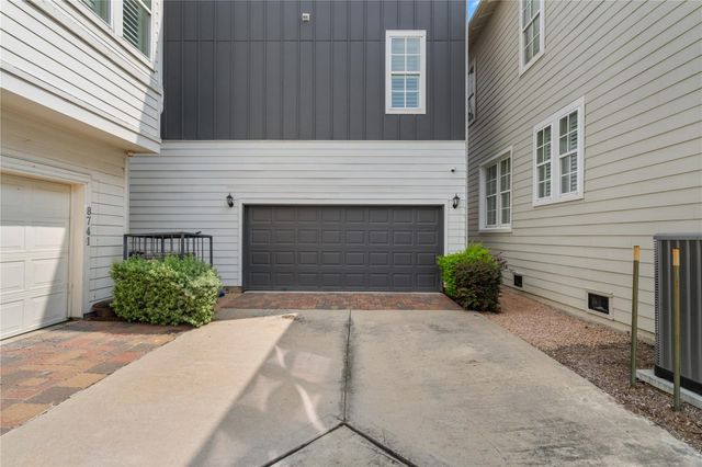 8743 Oak Kolbe Lane, Houston, TX 77080