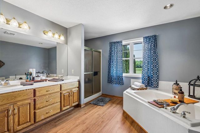 S96W34687 Jericho DRIVE, Eagle, WI 53119
