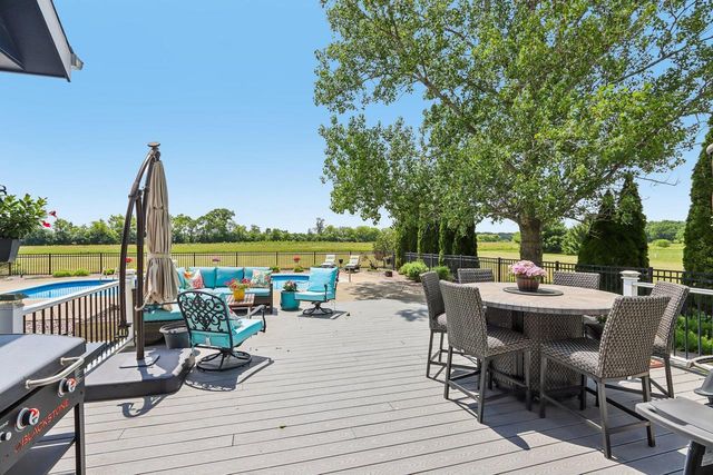 S96W34687 Jericho DRIVE, Eagle, WI 53119