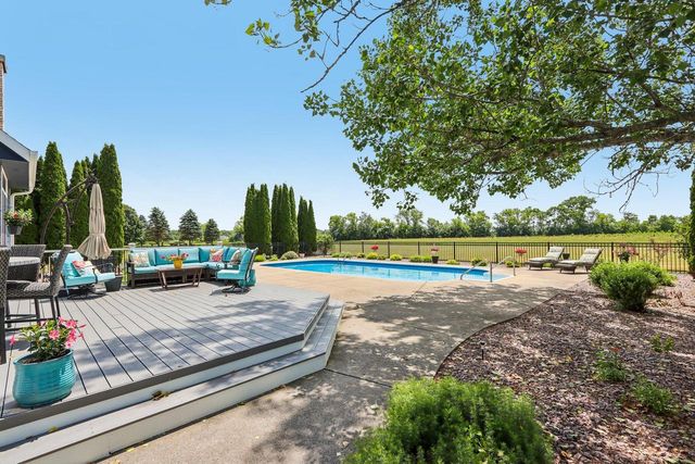 S96W34687 Jericho DRIVE, Eagle, WI 53119