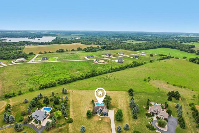 S96W34687 Jericho DRIVE, Eagle, WI 53119