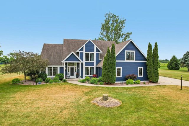 S96W34687 Jericho DRIVE, Eagle, WI 53119