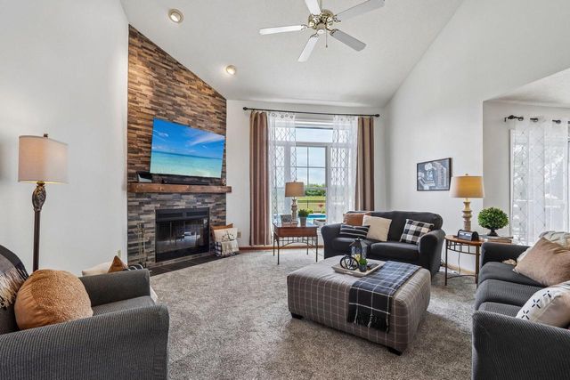 S96W34687 Jericho DRIVE, Eagle, WI 53119