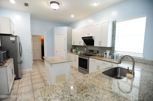 2299 S BROOK Drive, Fleming Island, FL 32003