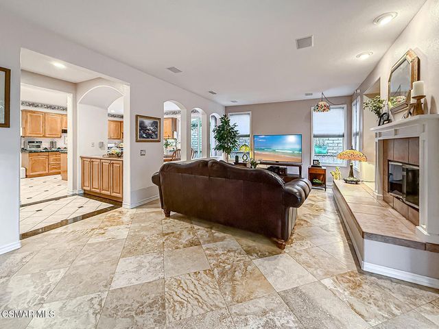 290 Culview Court, Simi Valley, CA 93065