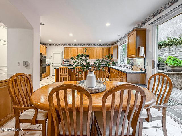 290 Culview Court, Simi Valley, CA 93065