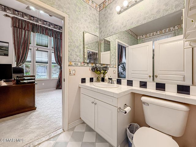 290 Culview Court, Simi Valley, CA 93065