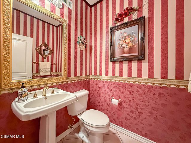 290 Culview Court, Simi Valley, CA 93065