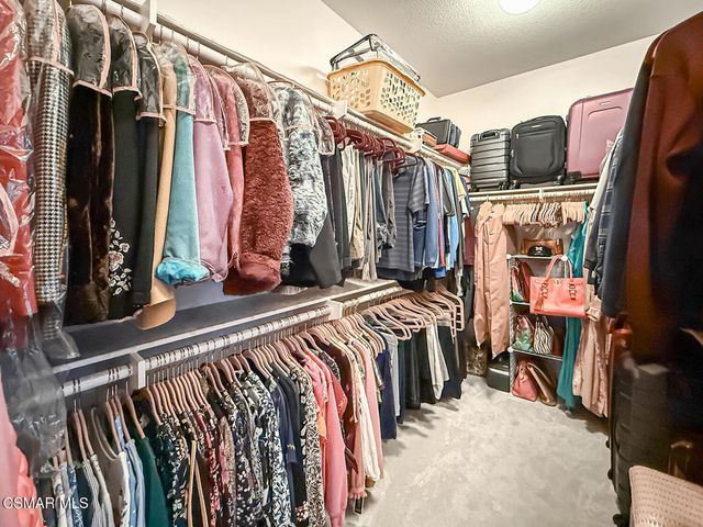 290 Culview Court, Simi Valley, CA 93065