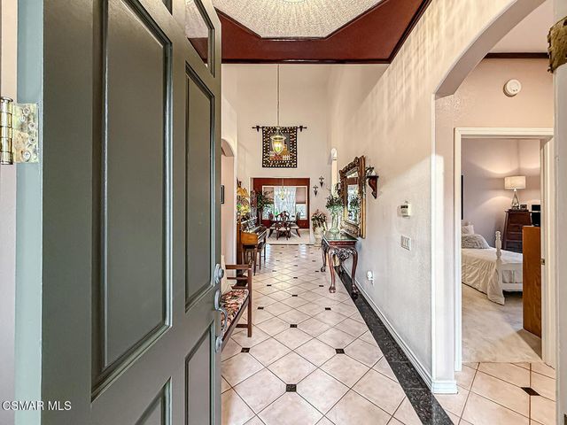 290 Culview Court, Simi Valley, CA 93065