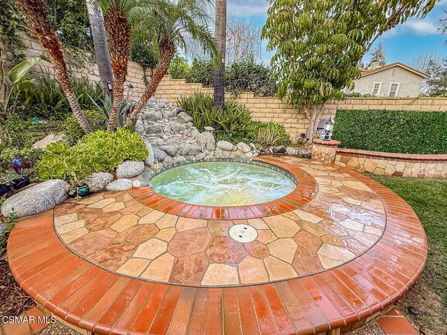 290 Culview Court, Simi Valley, CA 93065