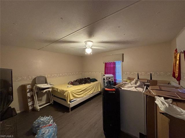 8106 Penny DR, North Fort Myers, FL 33917