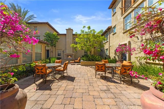80 Full Moon, Irvine, CA 92618