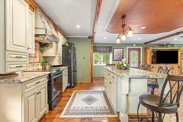 906 Burnt Gin Road, Gaffney, SC 29340