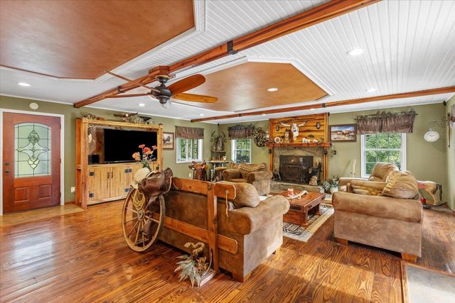 906 Burnt Gin Road, Gaffney, SC 29340