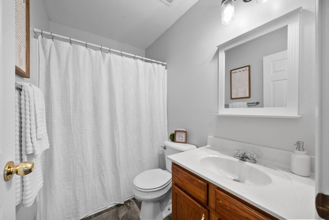 927 Drum Lane, Clarksville, TN 37043