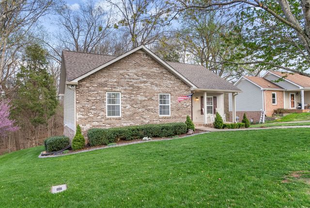 927 Drum Lane, Clarksville, TN 37043