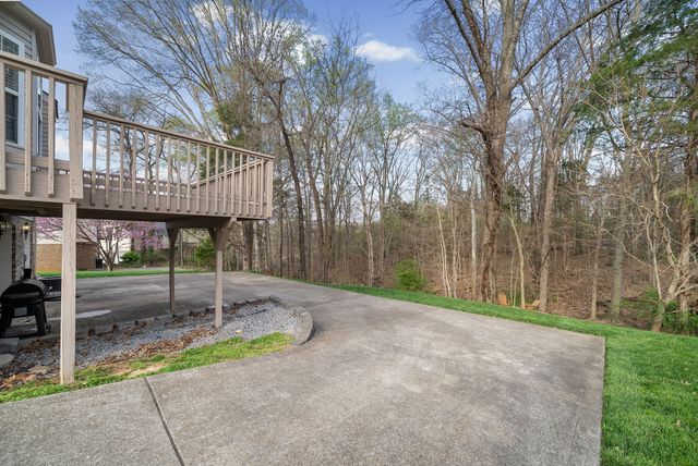 927 Drum Lane, Clarksville, TN 37043