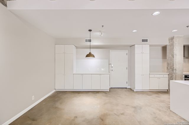 1115 S Alamo St Unit 2302, San Antonio, TX 78210