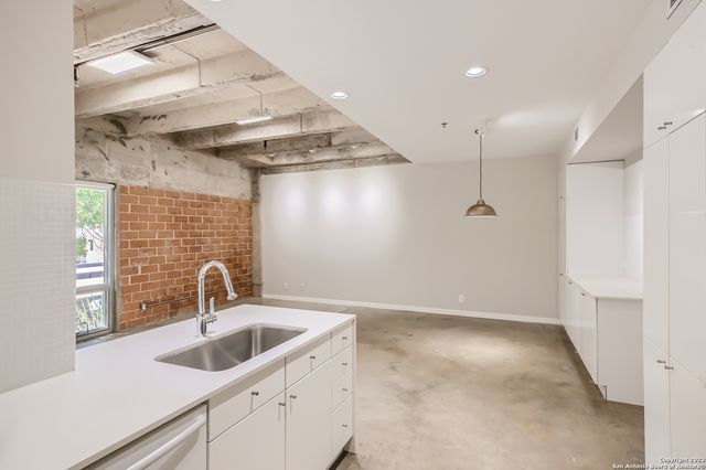 1115 S Alamo St Unit 2302, San Antonio, TX 78210