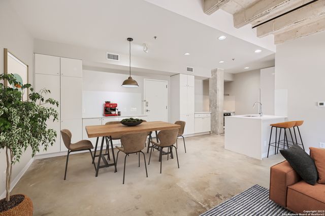 1115 S Alamo St Unit 2302, San Antonio, TX 78210