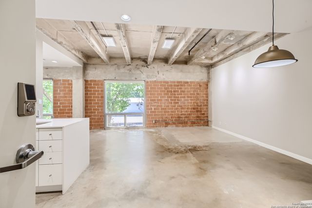 1115 S Alamo St Unit 2302, San Antonio, TX 78210