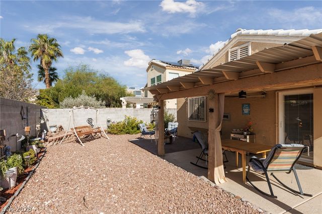 8301 Hydra Lane, Las Vegas, NV 89128