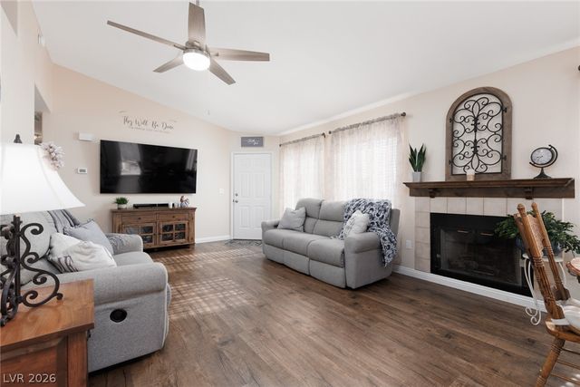 8301 Hydra Lane, Las Vegas, NV 89128