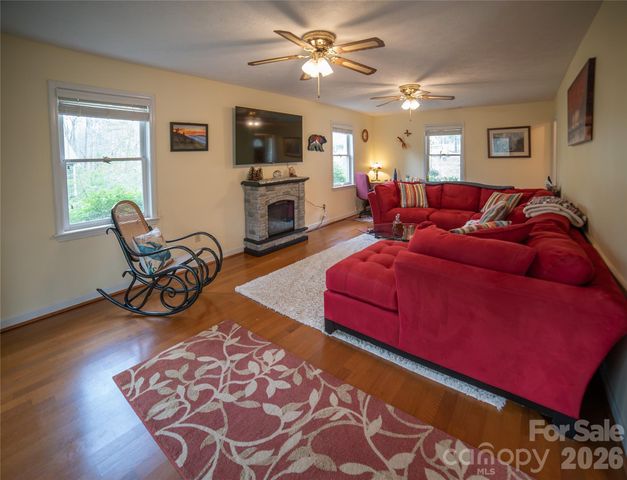 3153 Village Drive, Morganton, NC 28655