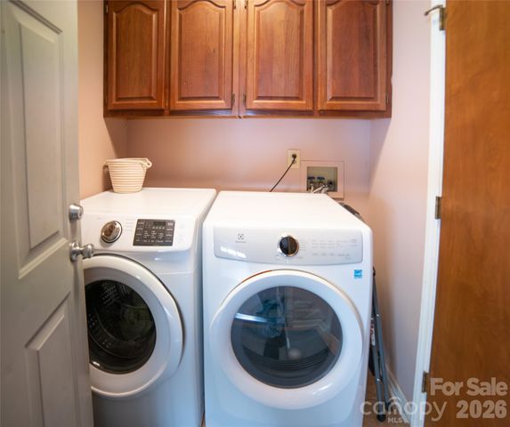 3153 Village Drive, Morganton, NC 28655