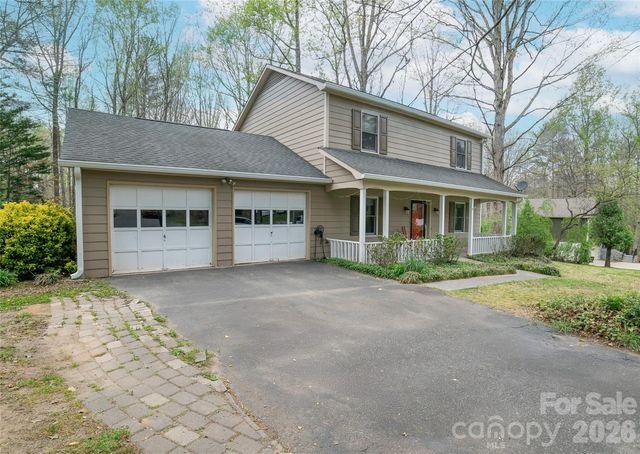 3153 Village Drive, Morganton, NC 28655