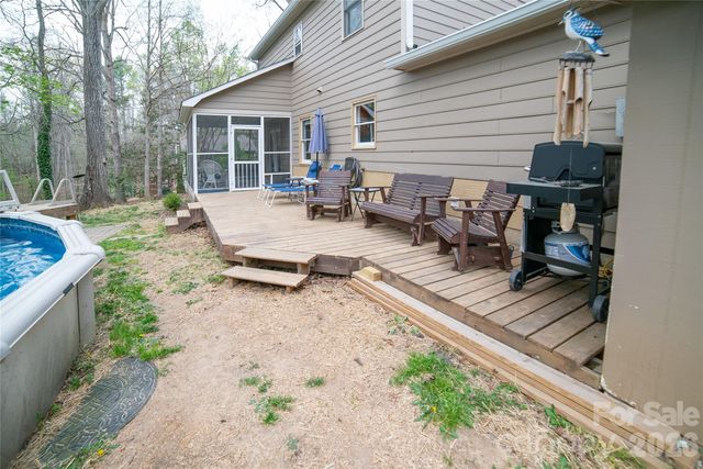 3153 Village Drive, Morganton, NC 28655