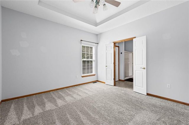 1608 NE Craigievar Court, Blue Springs, MO 64014