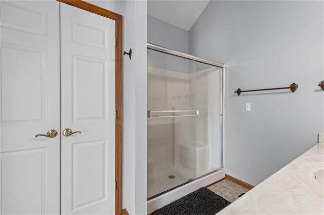1608 NE Craigievar Court, Blue Springs, MO 64014