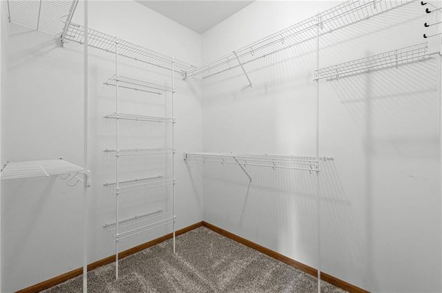 1608 NE Craigievar Court, Blue Springs, MO 64014