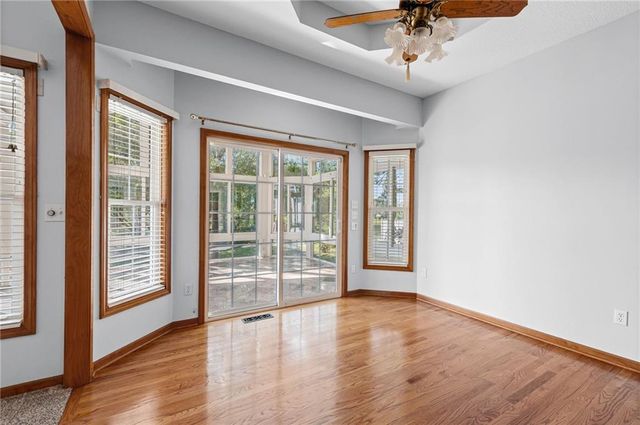 1608 NE Craigievar Court, Blue Springs, MO 64014