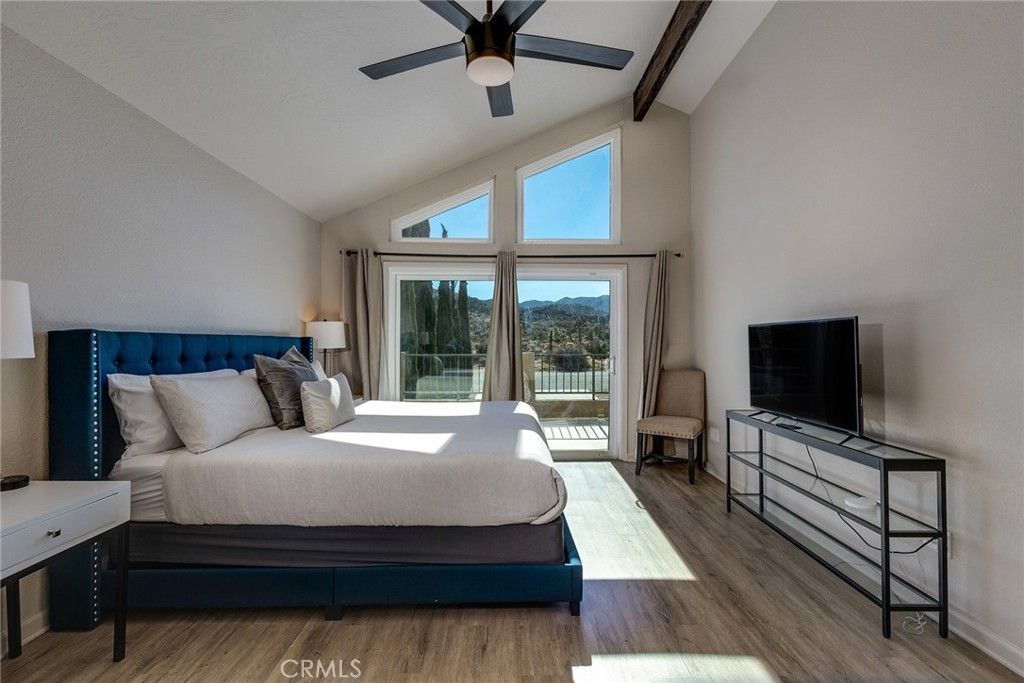 Image 16 of property listing at 58648 San Marino, Yucca Valley, CA 92284