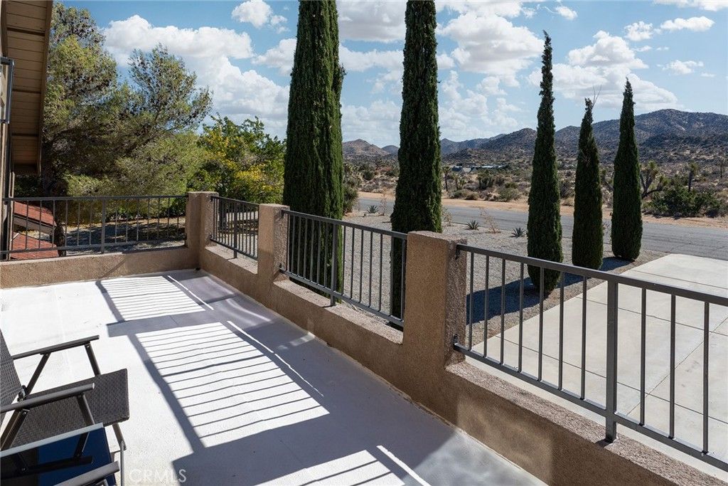 Image 18 of property listing at 58648 San Marino, Yucca Valley, CA 92284