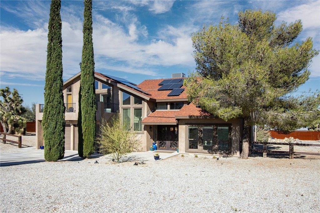 Image 3 of property listing at 58648 San Marino, Yucca Valley, CA 92284