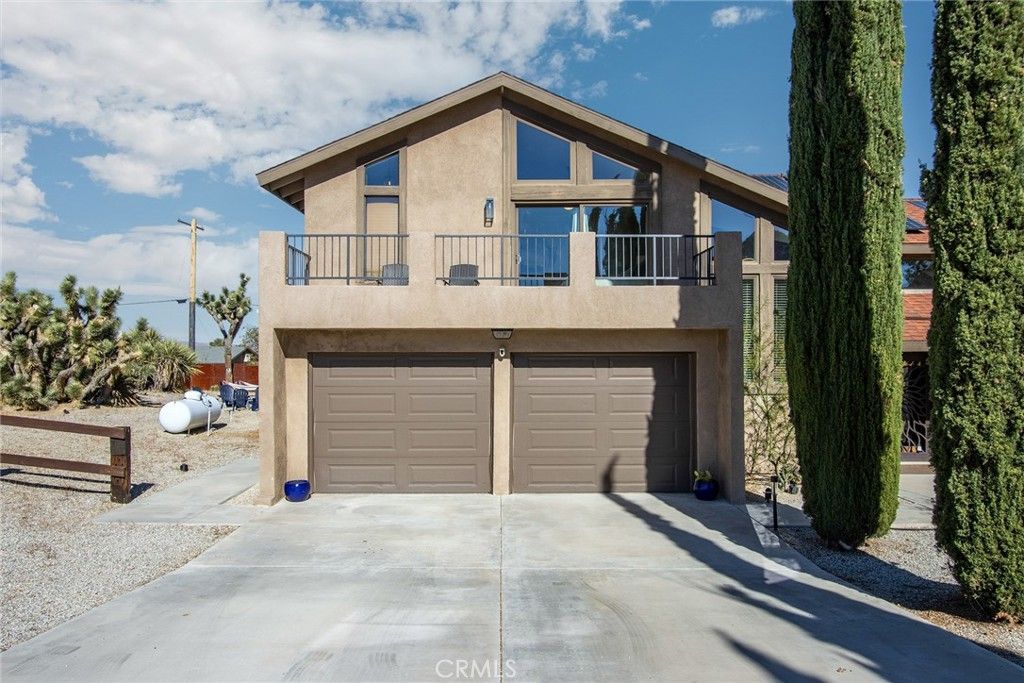 Image 4 of property listing at 58648 San Marino, Yucca Valley, CA 92284