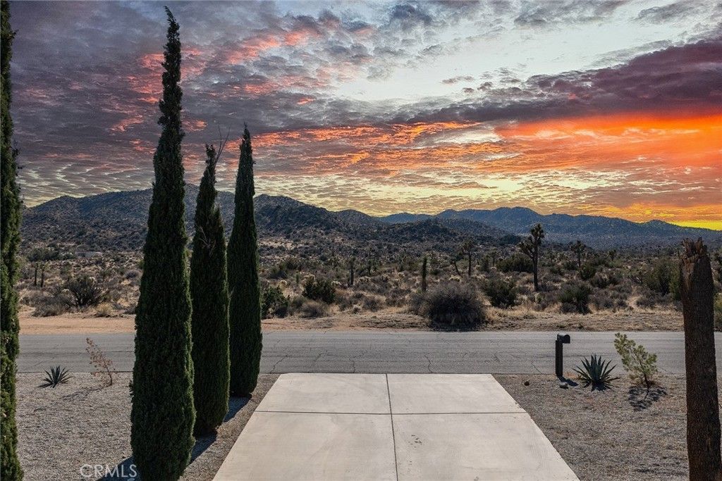 Image 43 of property listing at 58648 San Marino, Yucca Valley, CA 92284