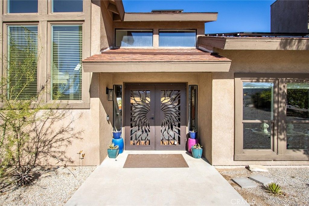 Image 5 of property listing at 58648 San Marino, Yucca Valley, CA 92284