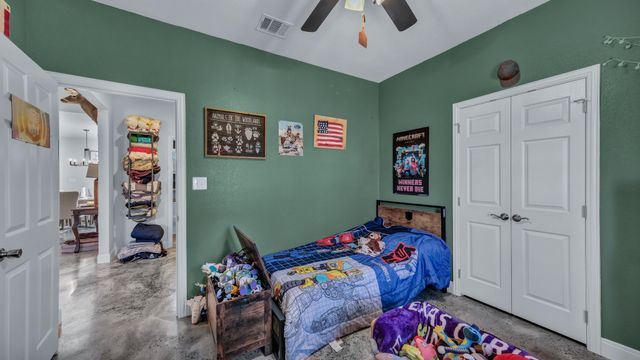 212 Amanda Drive, Weatherford, TX 76088