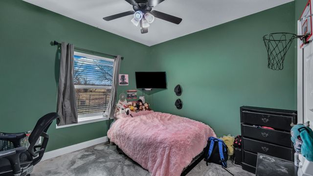 212 Amanda Drive, Weatherford, TX 76088