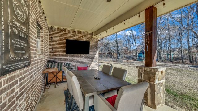 212 Amanda Drive, Weatherford, TX 76088