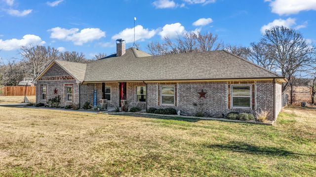 212 Amanda Drive, Weatherford, TX 76088