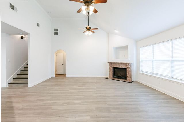 5908 95th Street, Lubbock, TX 79424