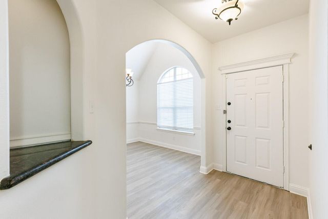 5908 95th Street, Lubbock, TX 79424