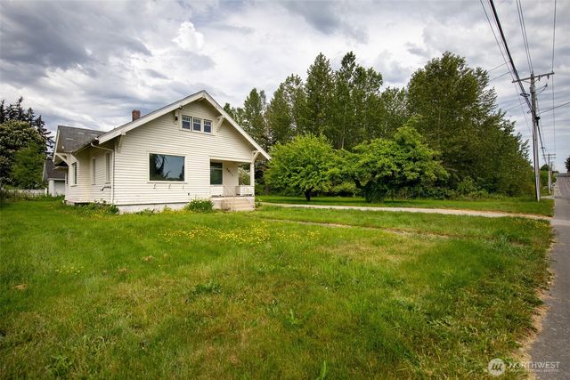 7911 276th Street NW, Stanwood, WA 98292