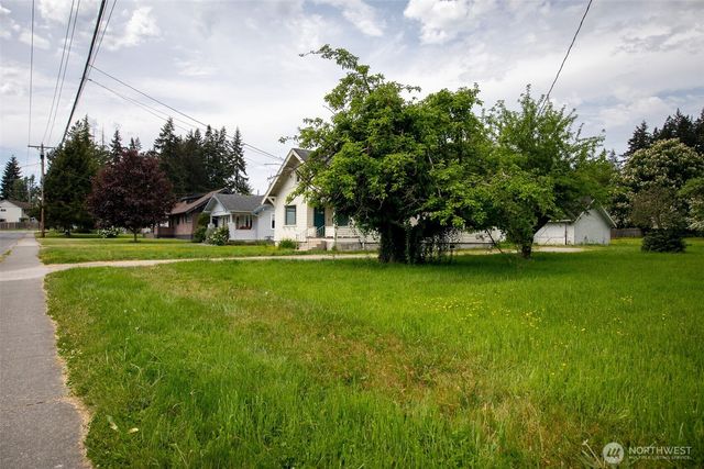 7911 276th Street NW, Stanwood, WA 98292
